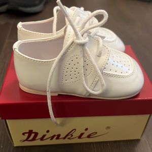 Baby boy dressy white baptism shoes size 5 infant